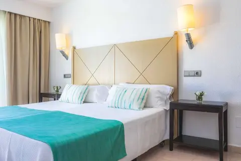 Blau Punta Reina Family Resort in Manacor — foto 12