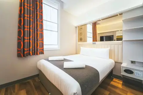 Point A Hotel Canary Wharf in Londen, foto 17