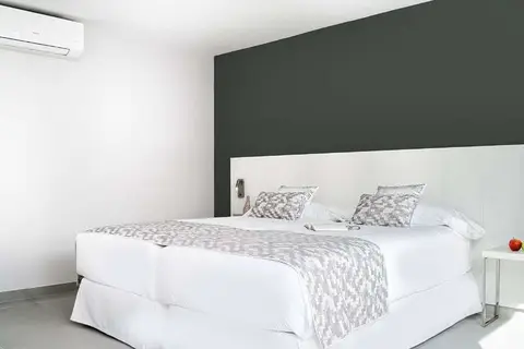 Sanom Beach Resort in San Bartolomé de Tirajana — foto 15