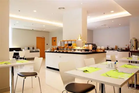 ibis Bangkok Sathorn Hotel in Bangkok — foto 6