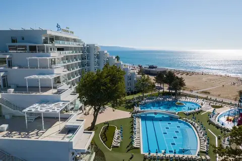 Maritim Hotel Paradise Blue Albena in Оброчище