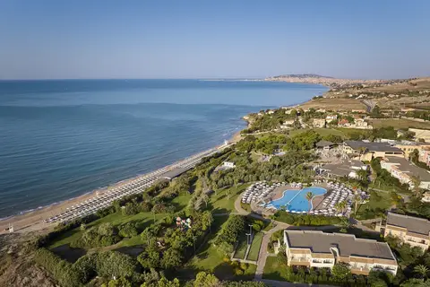Serenusa Resort in Licata