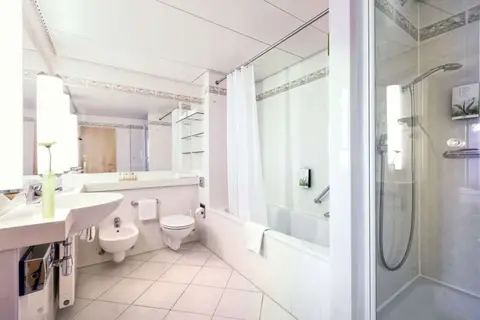 Living Hotel Grosser Kurfurst in Berlijn — foto 17