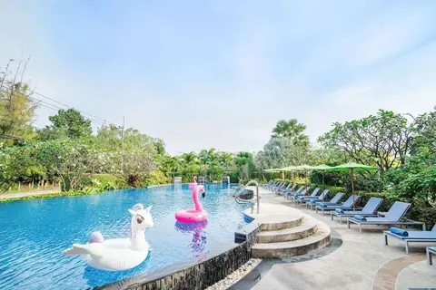 Golden Beach Cha-am Hotel in ชะอำ — foto 3