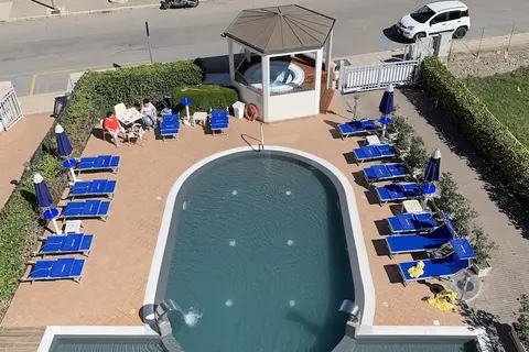 Astro Suite Hotel in Cefalu — foto 23