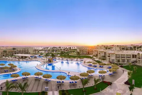 Pickalbatros Royal Moderna Resort in نبق — foto 27