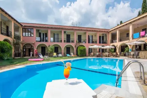 Annaliza Aparthotel in Ypsos — foto 29