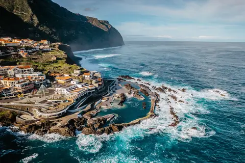 Mooi Madeira in Martingança Gare — foto 5