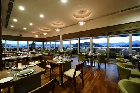 Ramada by Wyndham Podgorica in Podgorica — foto 7