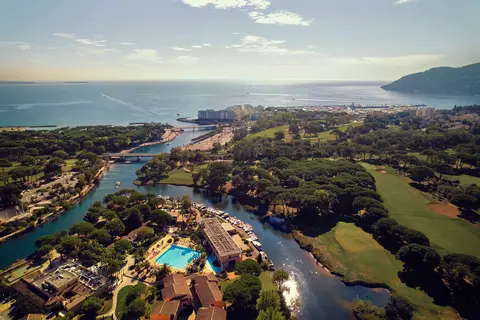 Résidence Les Rives De Cannes Mandelieu in Mandelieu-la-Napoule — foto 3