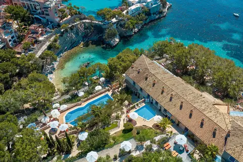 Hotel Petit Cala Fornells in Peguera