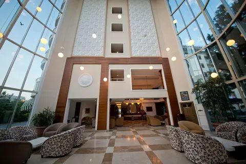 Mc Beach Resort Hotel in Alaşehir — foto 22