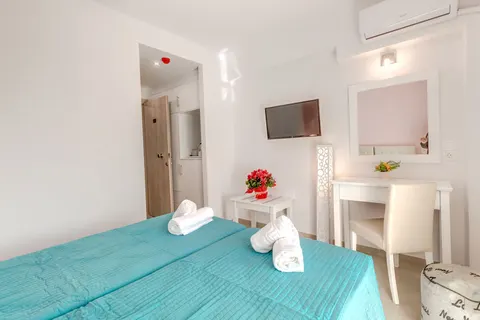 Palotel Luxury Hotel in Gouvia — foto 5