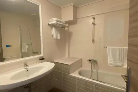 Alonissos Beach Bungalows & Suites Hotel in Βότση — foto 20