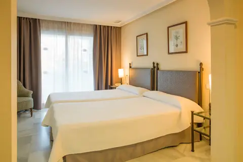 Monarque Sultán Aparthotel in Marbella — foto 6