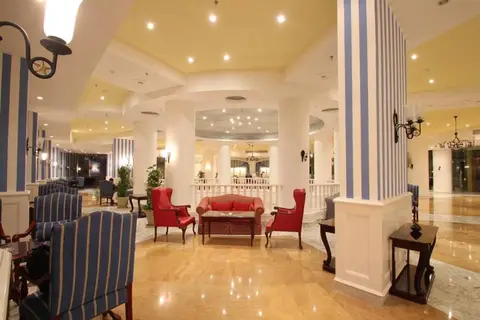 Porto Marina Resort & Spa in العلمين — foto 2