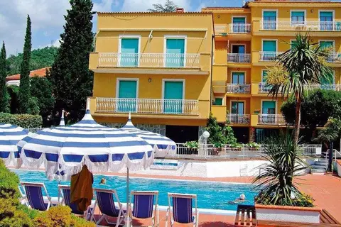 Residence Morelli in Pietra Ligure — foto 4