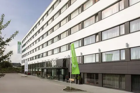 Holiday Inn Munich - Leuchtenbergring in München — foto 10