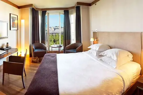 Grand Hotel Champs Elysees in Parijs, foto 4