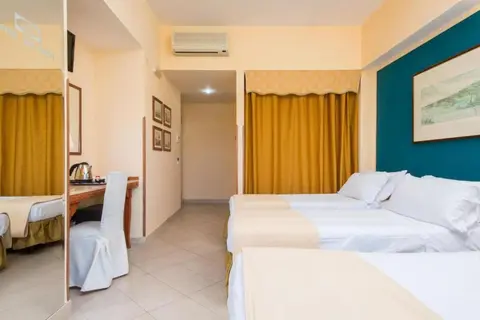 Hotel San Paolo in Napels, foto 23
