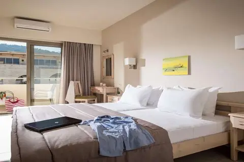 Maliotakis Beach Hotel in Δημοτική Ενότητα Μαλίων — foto 6