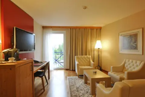 Rogner Hotel Tirana in Tirana — foto 4