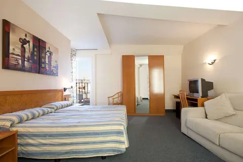 Ramblas Hotel Barcelona in Barcelona — foto 8