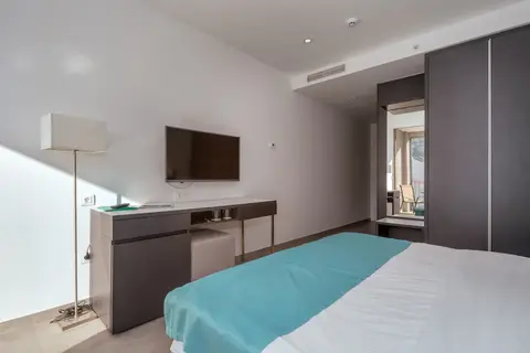 Hotel Eleven in Petrovac na Moru — foto 16