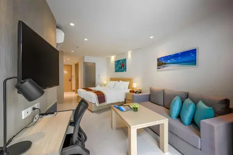 The Beachfront Hotel Phuket in ตำบลราไวย์ — foto 11