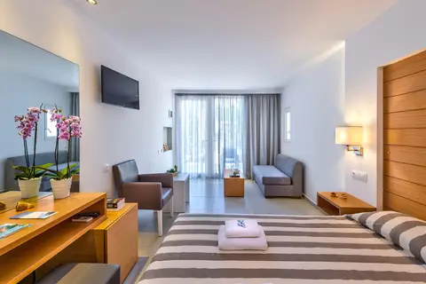 Happy Days Hotel in Παραδείσι — foto 15