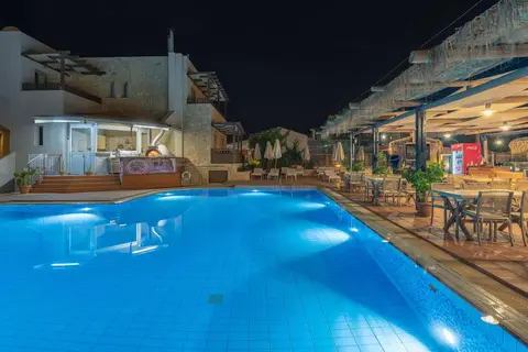 Erato Beach Hotel in Πλατανιάς — foto 2