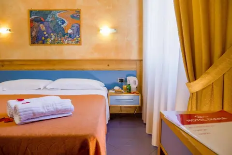Hotel Diana in Pompeii — foto 23