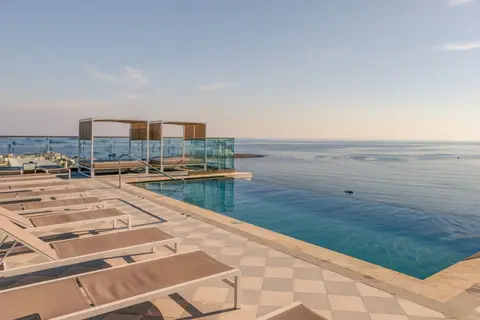 AX ODYCY Hotel in San Pawl il-Baħar