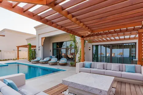 Naama Beach Villas & Spa in Al Aqah - العقة — foto 4