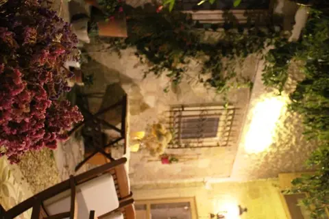 Lilyum Alaçati-Tas Ev in Cesme — foto 10