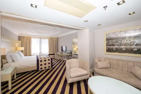 Taxim Hill Hotel in Beyoğlu — foto 4