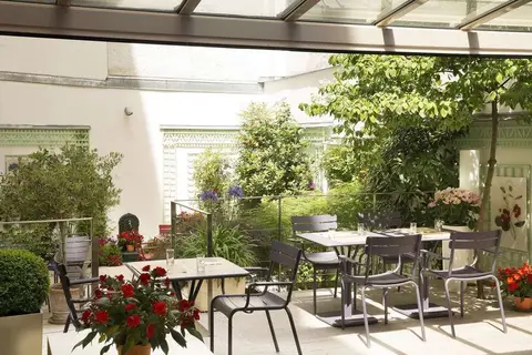 Hotel Mistral in Parijs, foto 6