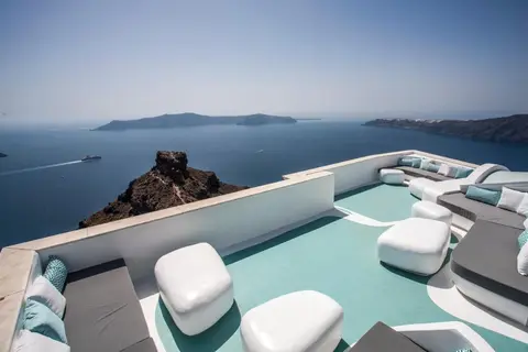 Andronikos Santorini in One of One Santorini
