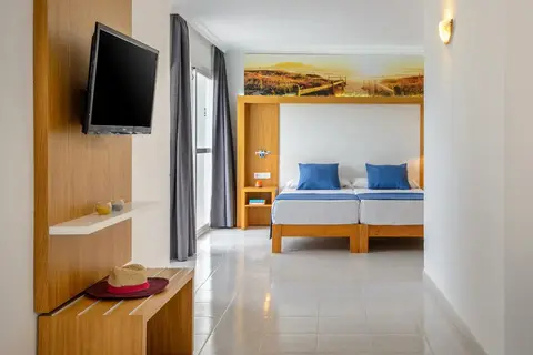 Aparthotel Vibra Sanan in Sant Antoni de Portmany — foto 6