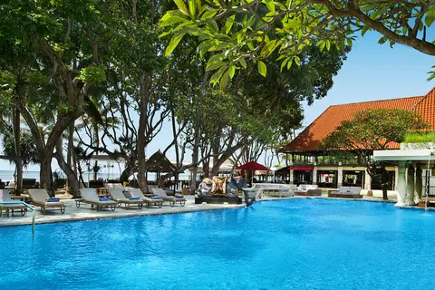 Hotel Puri Santrian & Spa in Denpasar — foto 17