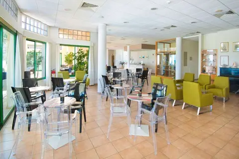 Natura Beach Hotel & Villas in Πόλις Χρυσοχούς — foto 15