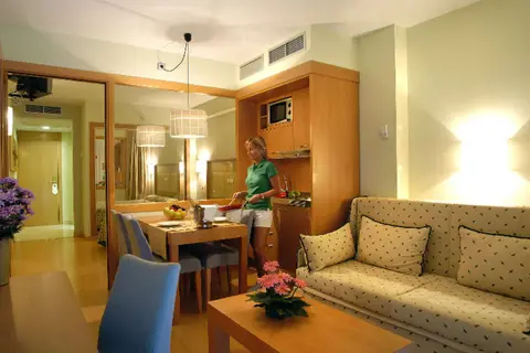 Hotel Evenia Olympic Suites in Lloret de Mar — foto 12