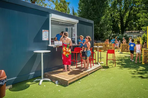 Camping Les Pirons foto 17