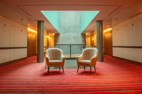 VIP Executive Art’s Hotel in Almada — foto 22