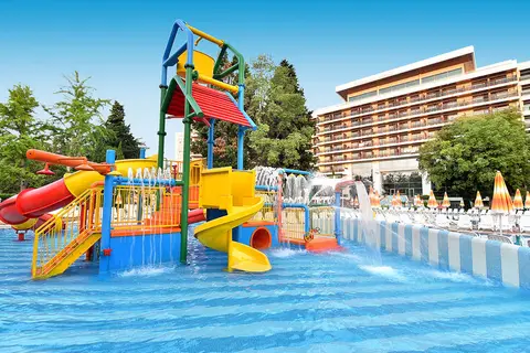 Flamingo Grand Hotel & Spa in Оброчище — foto 2