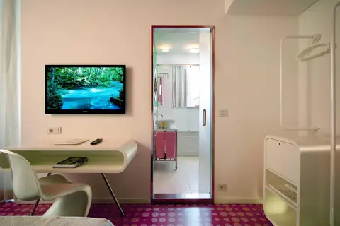 Internacional Design Hotel in Almada — foto 15