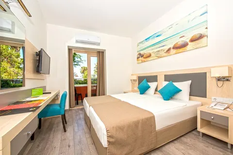 AQI Pegasos Club foto 2