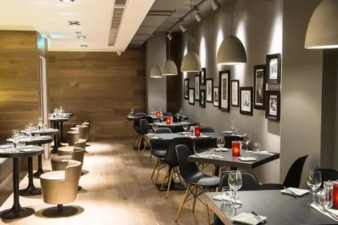 Hotel ibis Edinburgh Centre South Bridge - Royal Mile in Edinburgh — foto 20