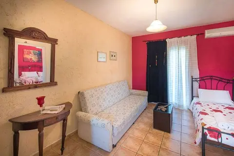 Pansion Porto Tsi Ostrias in Keri Lake — foto 15