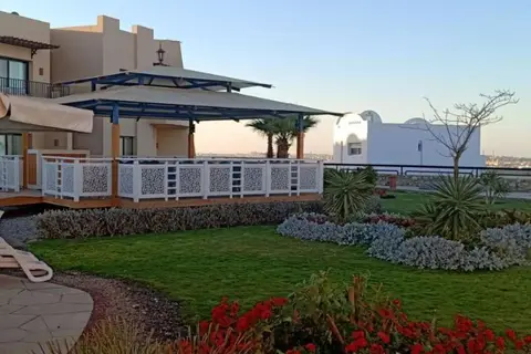 Sky View Suites Hotel in الهضبه — foto 11